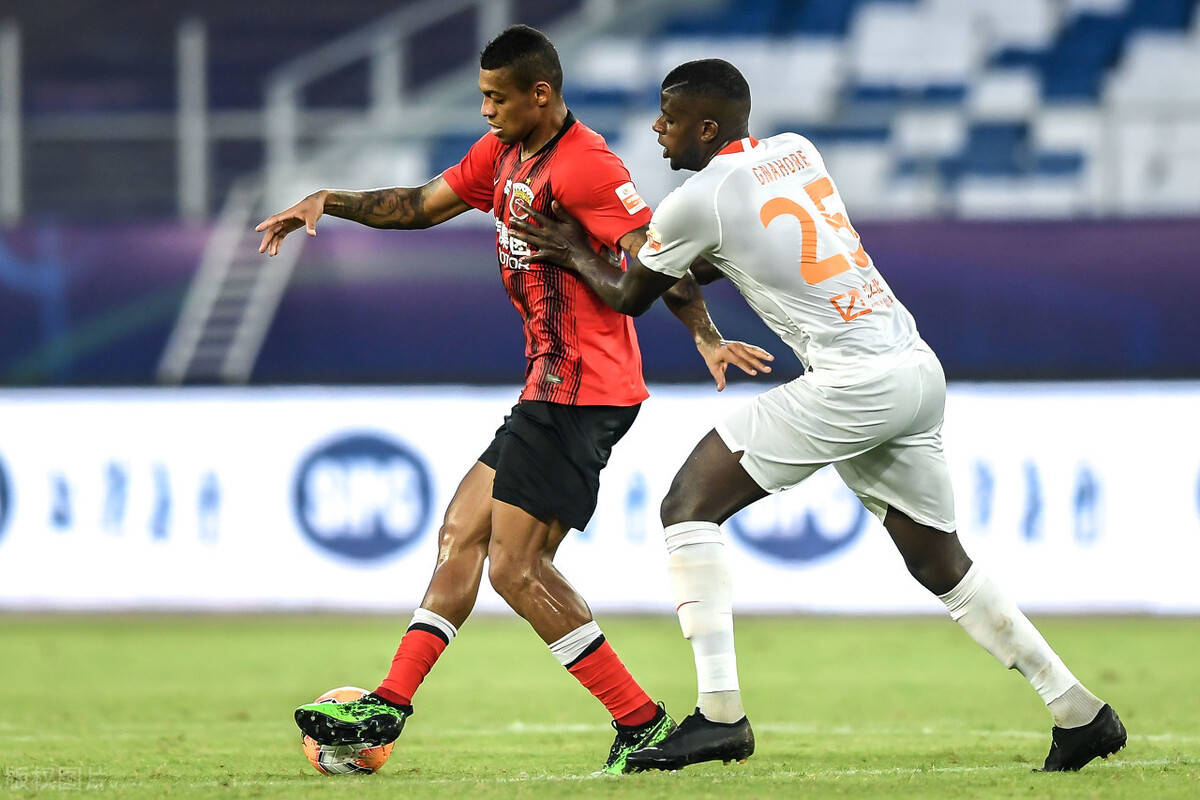 金年会APP-包含转折点广州队复出首秀；国王杯转会期攻防权衡；信心回归；纪律约束更严格的词条